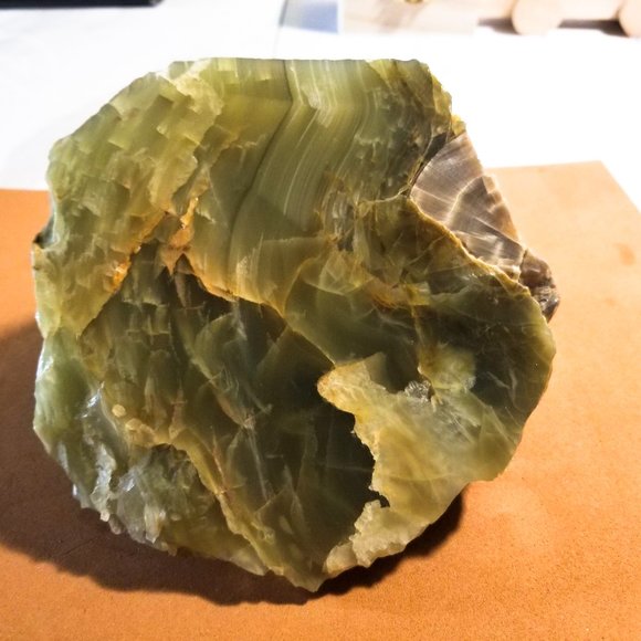 South American Onyx Chunk 4lbs - Picture 7 of 10